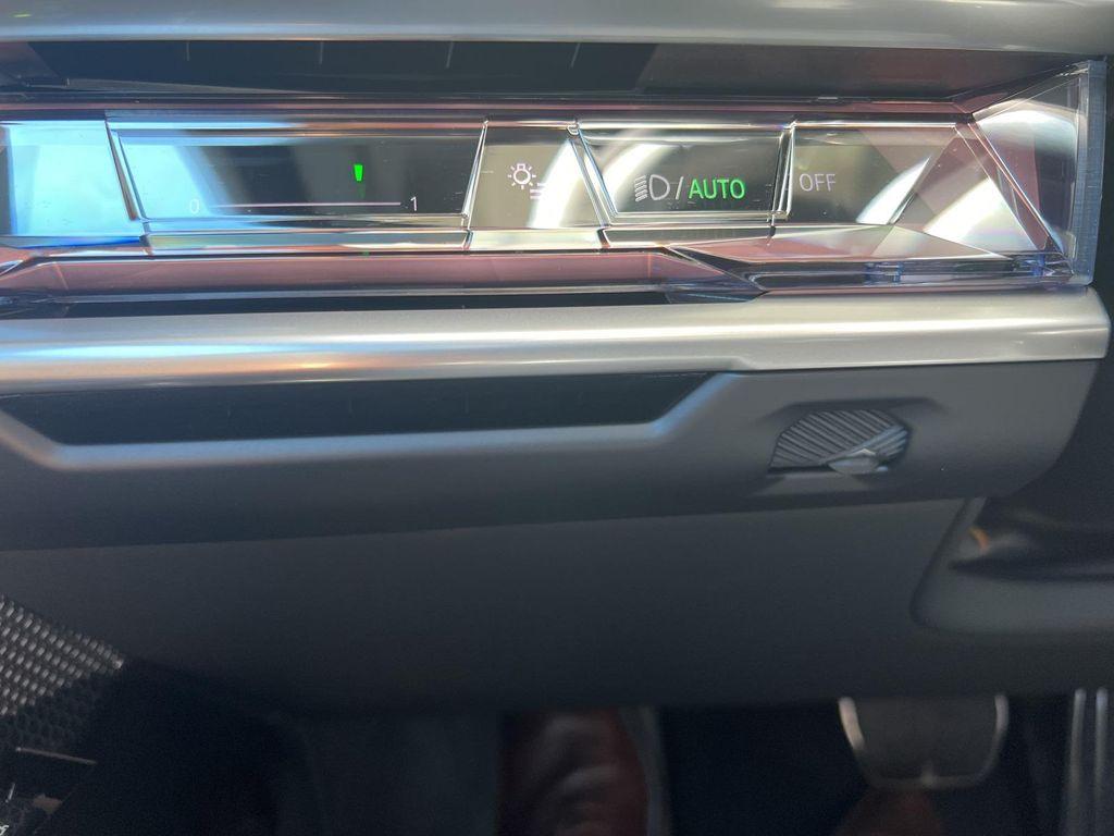 new 2025 BMW 740 car, priced at $102,525