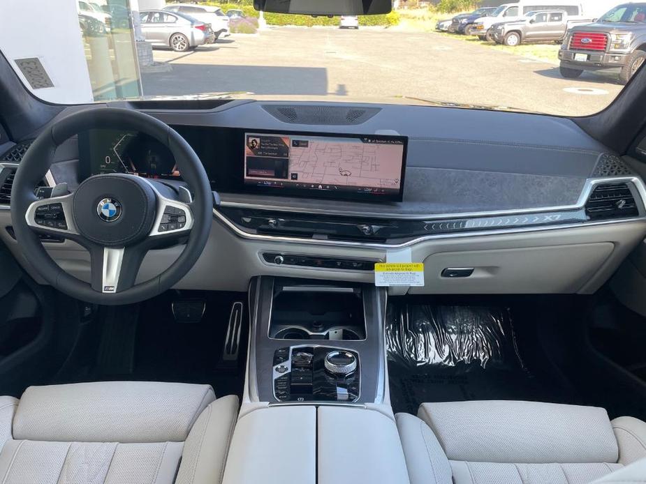 new 2025 BMW X7 car, priced at $98,875