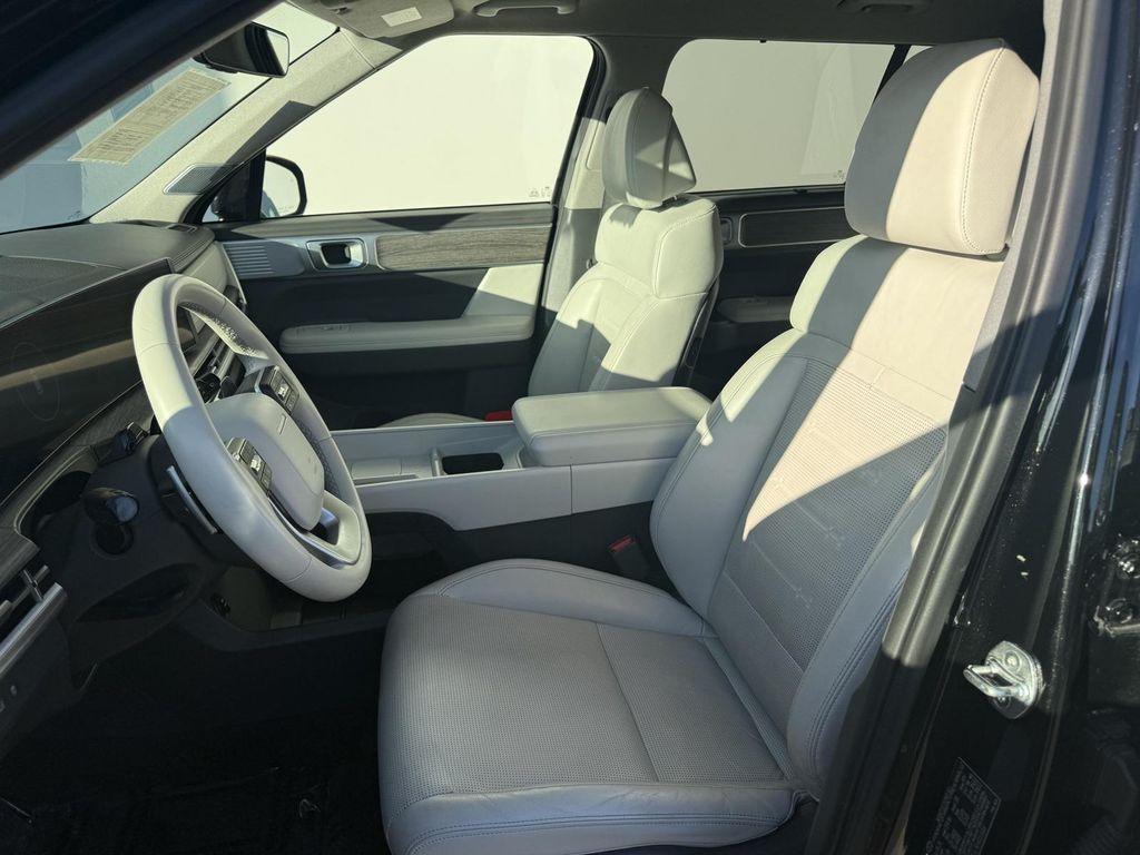 used 2024 Hyundai Santa Fe car, priced at $29,888