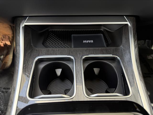 new 2025 BMW 760 car, priced at $129,625