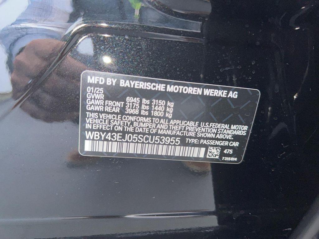 new 2025 BMW i7 car, priced at $117,225
