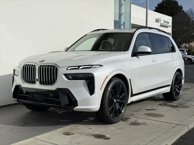 new 2025 BMW X7 car, priced at $98,385