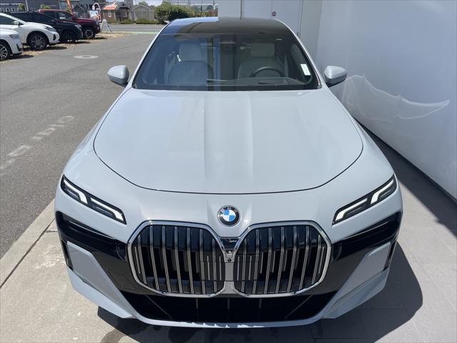 new 2024 BMW 760 car, priced at $124,045