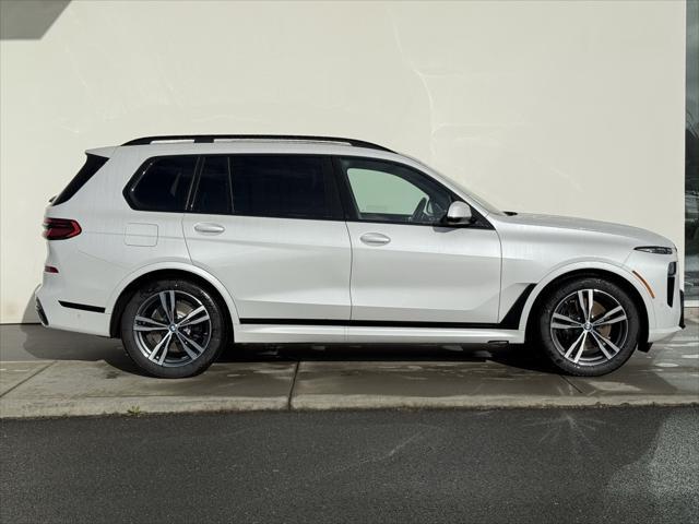 new 2025 BMW X7 car, priced at $101,275