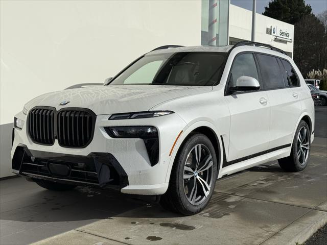 new 2025 BMW X7 car, priced at $101,275