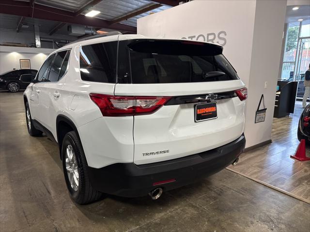 used 2021 Chevrolet Traverse car, priced at $28,800