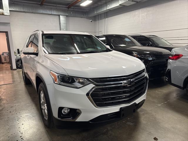 used 2021 Chevrolet Traverse car, priced at $28,800