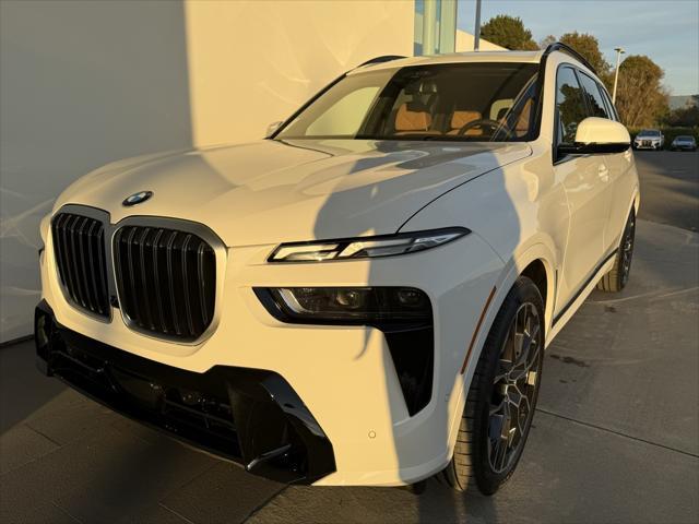 new 2025 BMW X7 car, priced at $98,385