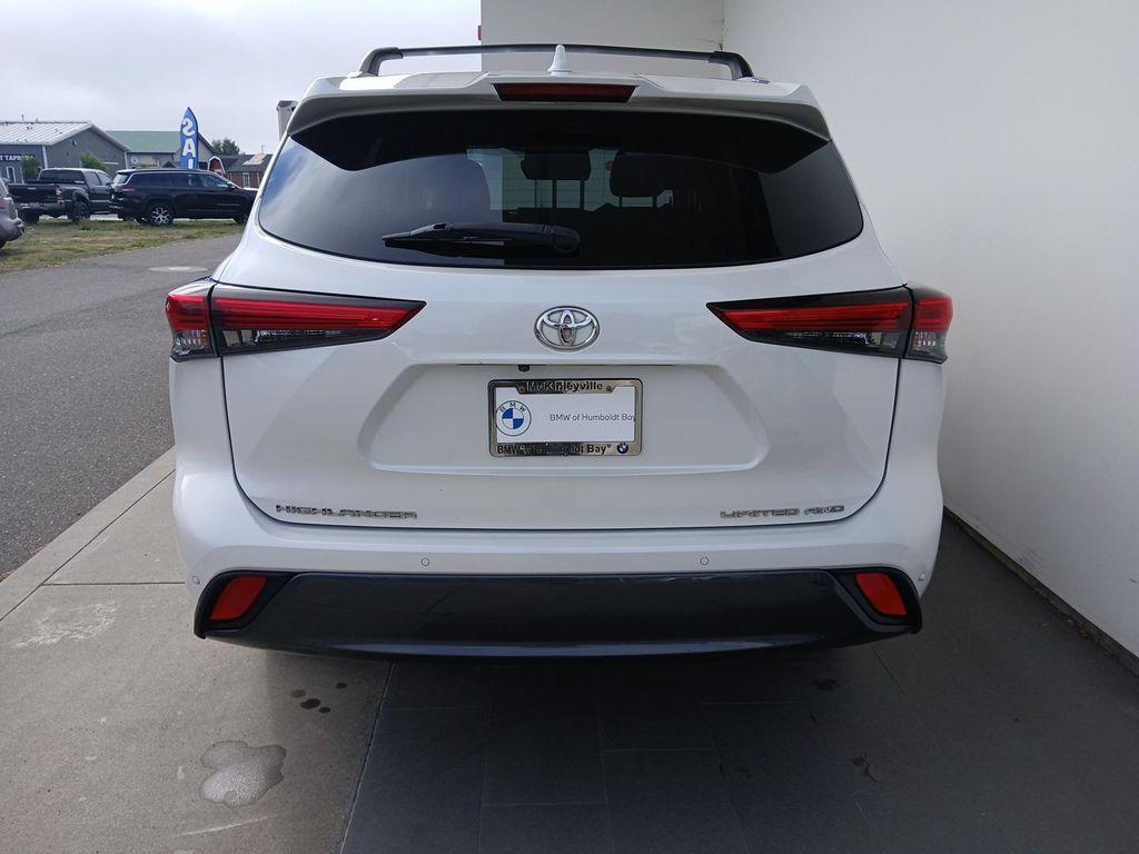 used 2020 Toyota Highlander car, priced at $29,888