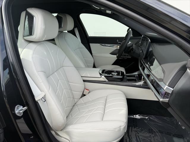new 2025 BMW i7 car, priced at $112,025