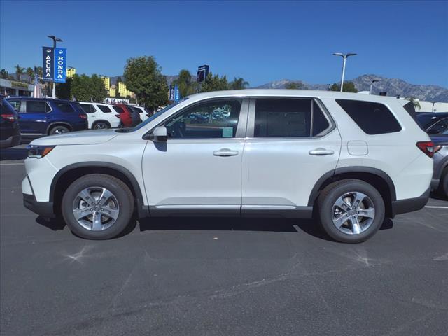 new 2025 Honda Pilot car, priced at $45,680