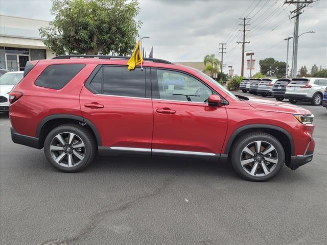 new 2025 Honda Pilot car, priced at $48,650