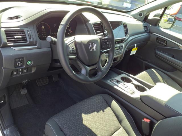 new 2025 Honda Ridgeline car, priced at $42,000