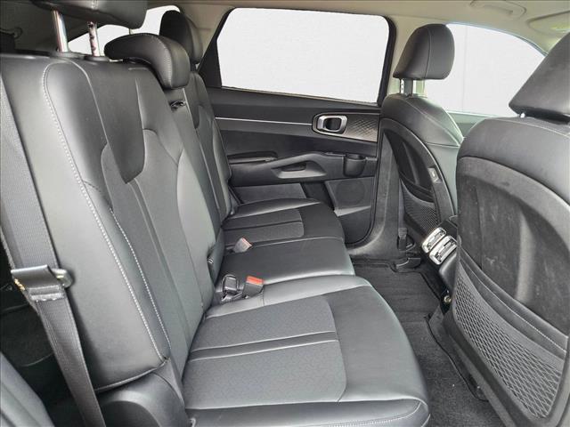 used 2022 Kia Sorento car, priced at $23,991