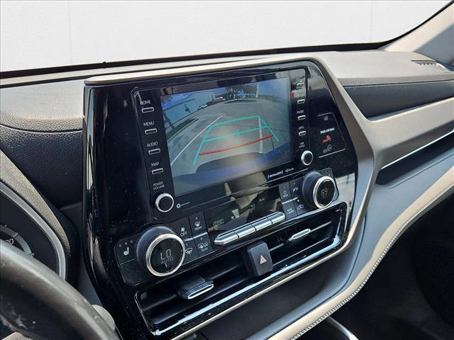 used 2021 Toyota Highlander car, priced at $29,250