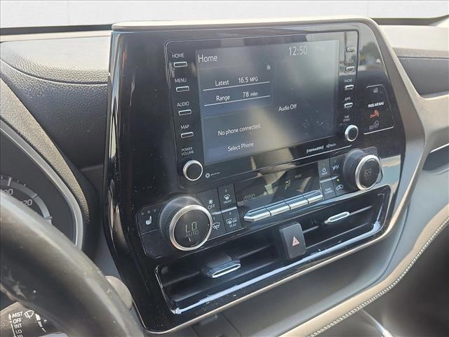 used 2021 Toyota Highlander car, priced at $29,250