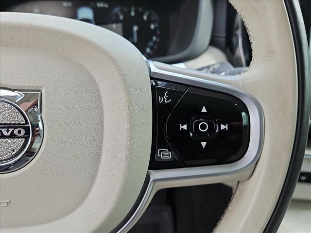 used 2020 Volvo XC60 car, priced at $16,897