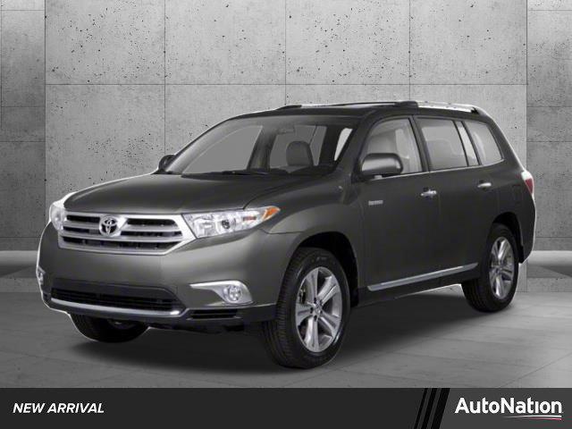 used 2013 Toyota Highlander car, priced at $15,455