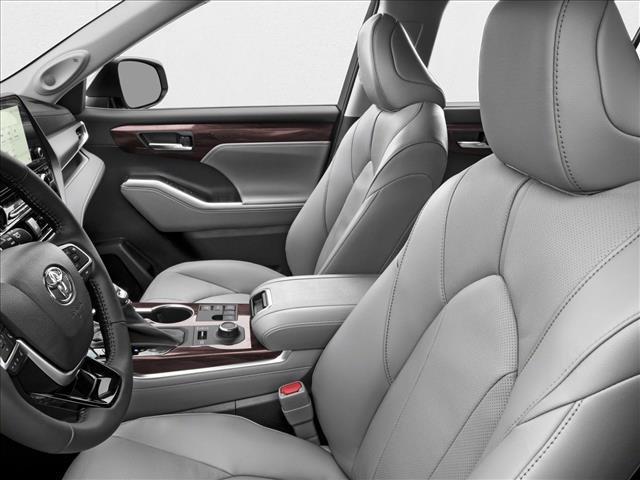 new 2025 Toyota Highlander car, priced at $51,078