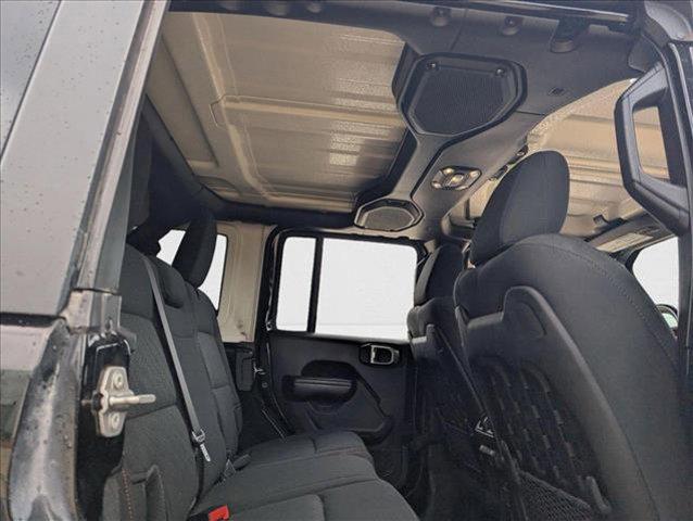 used 2021 Jeep Wrangler Unlimited car, priced at $27,354