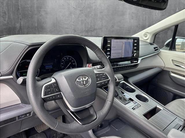 used 2024 Toyota Sienna car, priced at $52,972