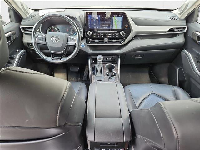 used 2021 Toyota Highlander Hybrid car, priced at $39,991