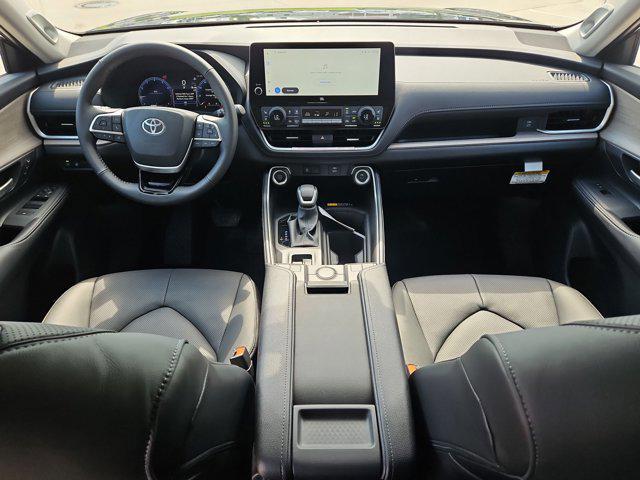 new 2025 Toyota Grand Highlander car, priced at $55,679