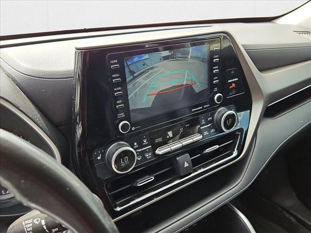 used 2021 Toyota Highlander car, priced at $30,991