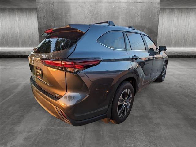 new 2024 Toyota Highlander car, priced at $46,831