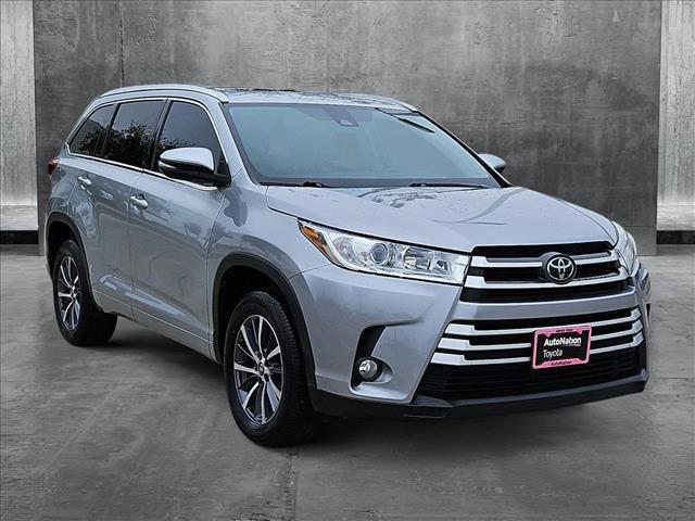 used 2017 Toyota Highlander car, priced at $21,661