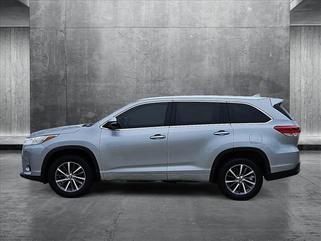 used 2017 Toyota Highlander car, priced at $21,661