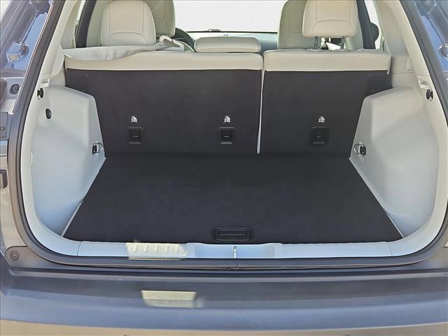 used 2020 Jeep Cherokee car, priced at $19,491