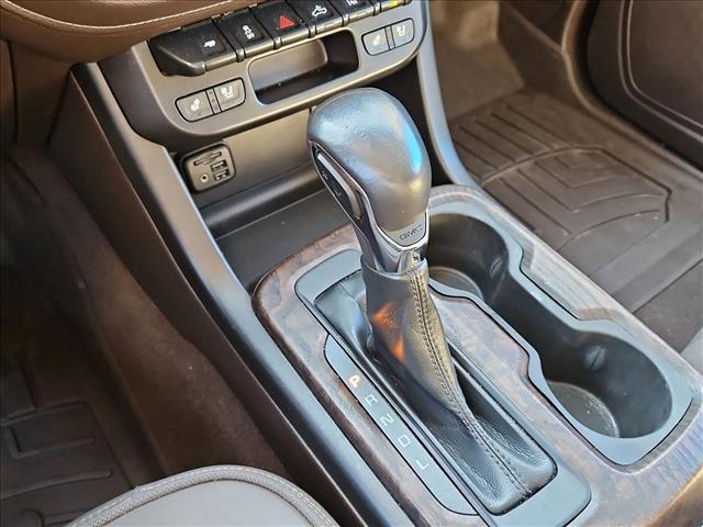 used 2022 GMC Canyon car, priced at $31,495