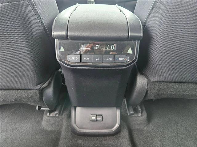 used 2024 Toyota Highlander car, priced at $37,991