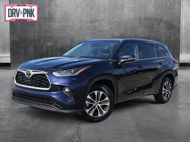 used 2021 Toyota Highlander car, priced at $28,991