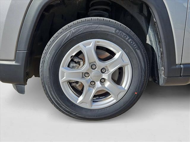 used 2022 Jeep Compass car, priced at $18,991