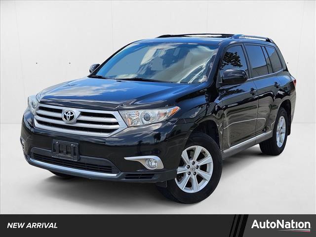 used 2013 Toyota Highlander car, priced at $12,991