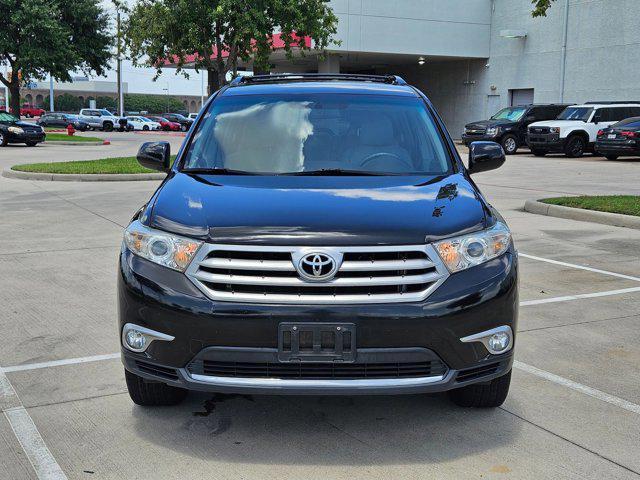 used 2013 Toyota Highlander car, priced at $12,991
