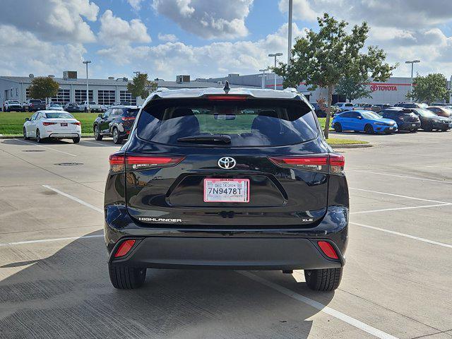 used 2024 Toyota Highlander car, priced at $39,991