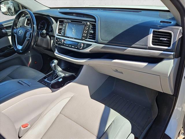 used 2018 Toyota Highlander car, priced at $22,491