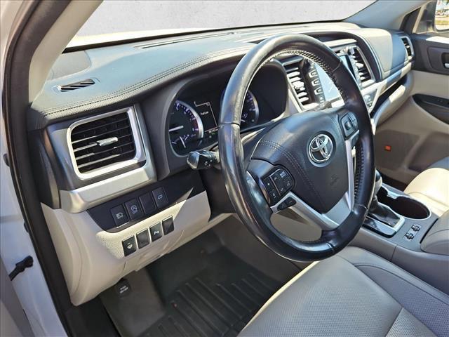 used 2018 Toyota Highlander car, priced at $22,491