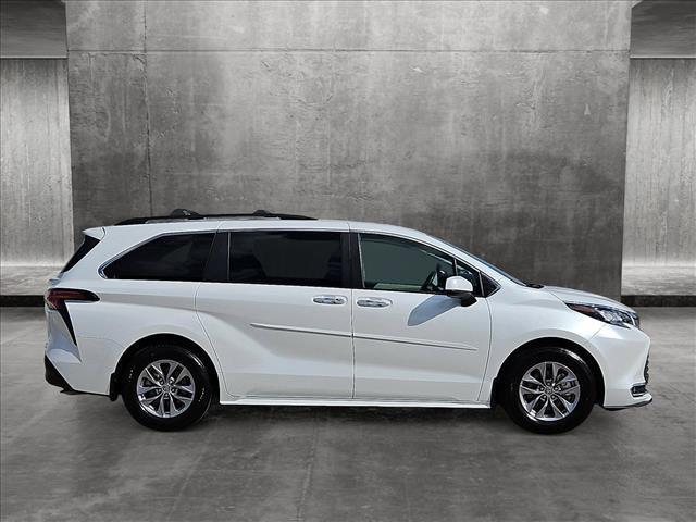 used 2022 Toyota Sienna car, priced at $41,491