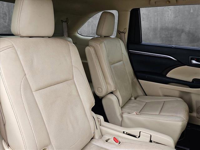 used 2015 Toyota Highlander car, priced at $17,991