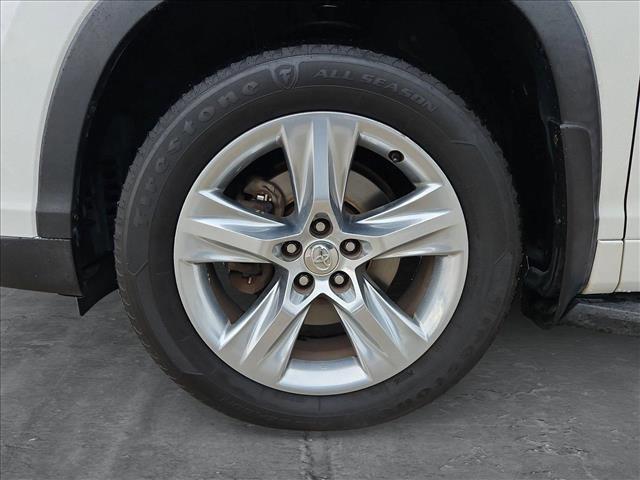 used 2015 Toyota Highlander car, priced at $17,991