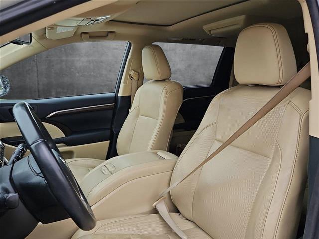 used 2015 Toyota Highlander car, priced at $17,991