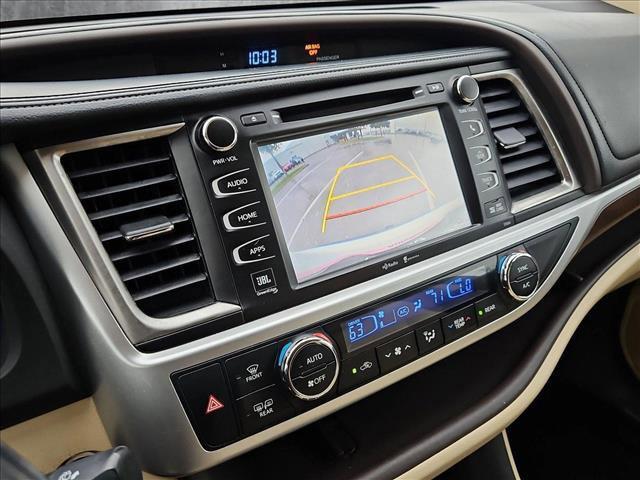 used 2015 Toyota Highlander car, priced at $17,991