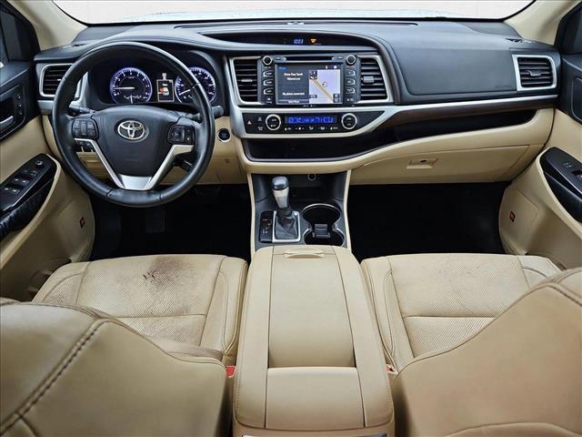 used 2015 Toyota Highlander car, priced at $16,398