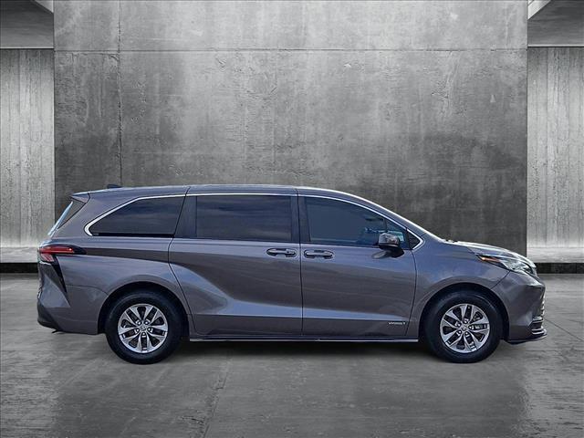 used 2021 Toyota Sienna car, priced at $28,291