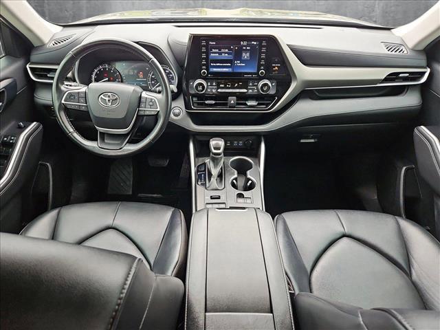 used 2022 Toyota Highlander car, priced at $33,991