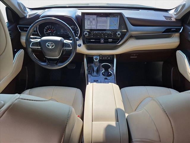 used 2021 Toyota Highlander car, priced at $34,771